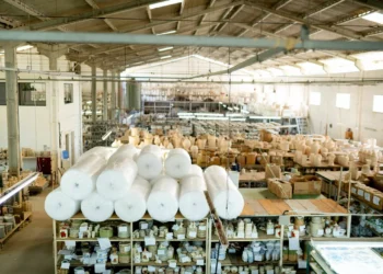 80% dos industriais culpam juros por dificuldade em obter crédito, diz CNI