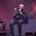 Phil Collins revela problemas de saúde e necessidade de enfermeira 24 horas