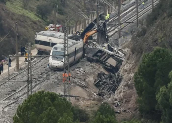 Espanha: Maquinistas marcam greve geral de três dias após acidentes graves