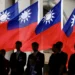 Navios chineses começam a retirar-se da zona em redor de Taiwan