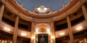 Granada descoberta junto a sinagoga em Viena