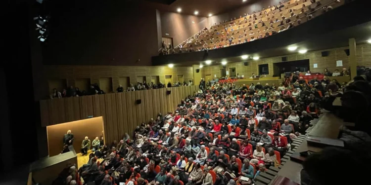 Correntes d’Escritas mudam de nome para “Casa” em homenagem a Laborinho Lúcio