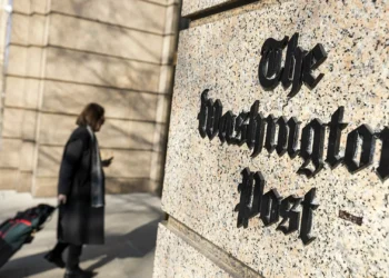 “A democracia morre nas trevas”. Washington Post, de Jeff Bezos, despede um terço dos funcionários