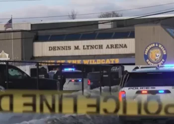 Polícia diz que atirador matou ex-esposa e filho em ataque a tiros nos EUA