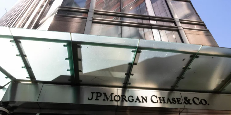 JPMorgan Chase contesta processo de US$ 5 bilhões movido por Trump