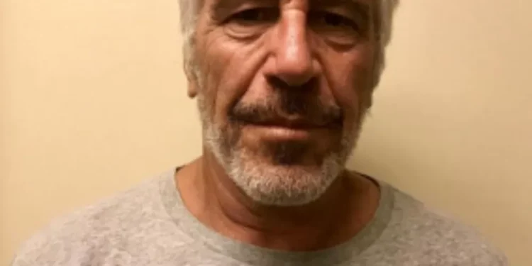 Documentos do FBI revelam que Epstein tinha CPF ativo no Brasil