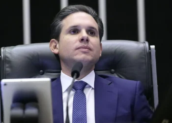 Comissão terá até a próxima semana para aprovar texto Mercosul-UE, diz Hugo