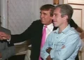 Governo investiga se documentos de Epstein citando Trump foram omitidos