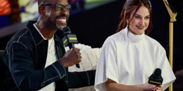 Sterling K. Brown relembra passagem pelo Brasil: “Senti um amor tão puro”