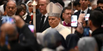 Papa elogia testemunho de paz dos religiosos no meio de cenários de guerra e ódio