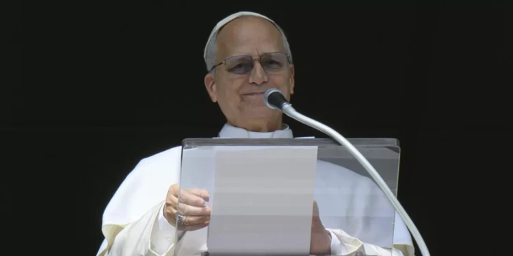 Papa solidário com Madagáscar, reza pelas vítimas de dois ciclones