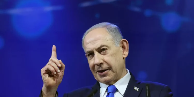 Israel vai construir novo aeroporto perante “crescente procura de turistas”