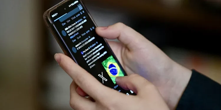 X (antigo Twitter) apresenta instabilidade na manhã desta segunda