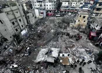 Quinze mortos em derrocada de edifícios no Líbano